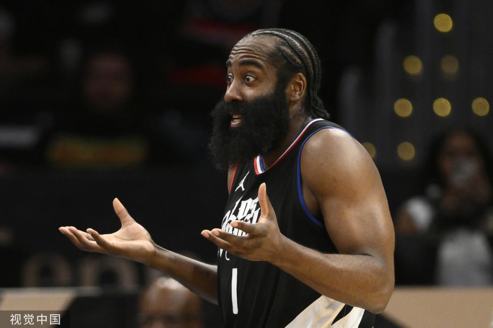 随着比赛的 随着比赛的